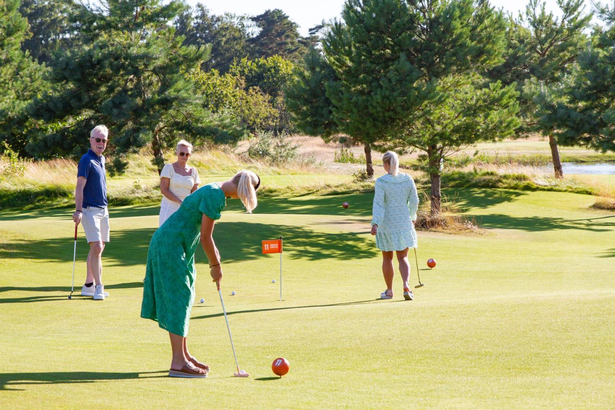 Halmstad Golfarena Hotell & Laegenheter Strandlida المظهر الخارجي الصورة